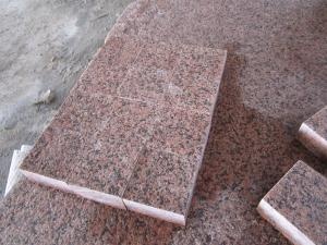 Tianshan roter Granit-Garten-Würfel Cobble Stein
