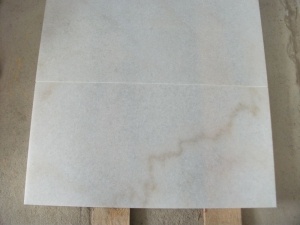 Guangxi weiße Marmor-Pflasterstein-Verkleidung, die Fliesen bedeckt
