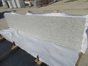 Hoch polierte Dalian G655 Küchenarbeitsplatten aus Weißem Granit