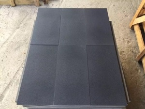 Hainan Black Basalt Außenwandverkleidung Honed Floor Tile