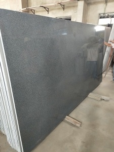 Dunkelgrauer Granit G654 Granitplatte Polierte G654 Granitplatten Bodenbelag auf Maß geschnitten