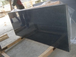Dunkelgrauer Granit G654 Granitplatte Polierte G654 Granitplatten Bodenbelag auf Maß geschnitten