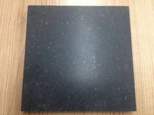New G684 Black Granite Fliesen geflammt und gebürstet