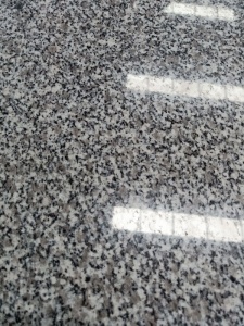 Porzellan hellgrau G623 Granitplatten
